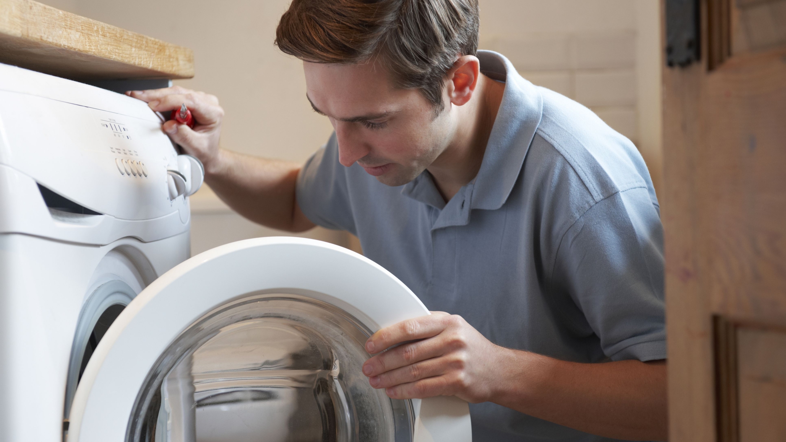 بررسی کامل ارور یا کد خطا در ماشین لباسشویی آبسال