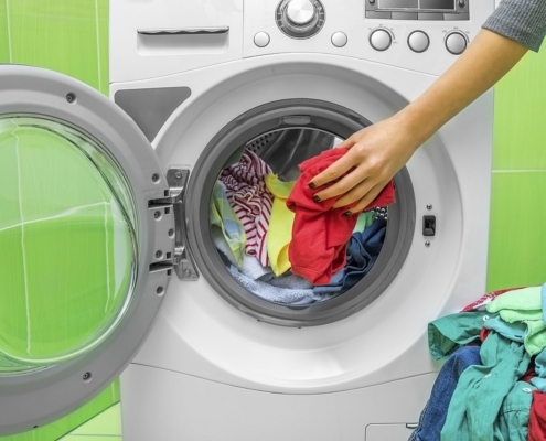 ماشین لباسشویی لباس ها را لک می کند
